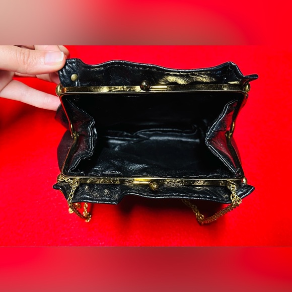 FS Original Black Clamshell Shoulder Purse - Picture 6 of 9